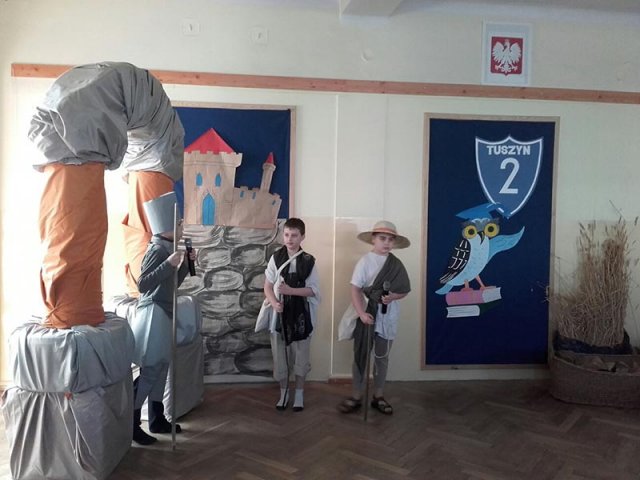 Przedstawienie w SP2